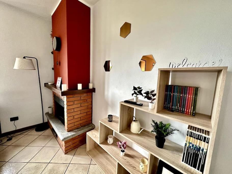 3Br Villetta Con Panoramica Sul Lago نيسّو المظهر الخارجي الصورة