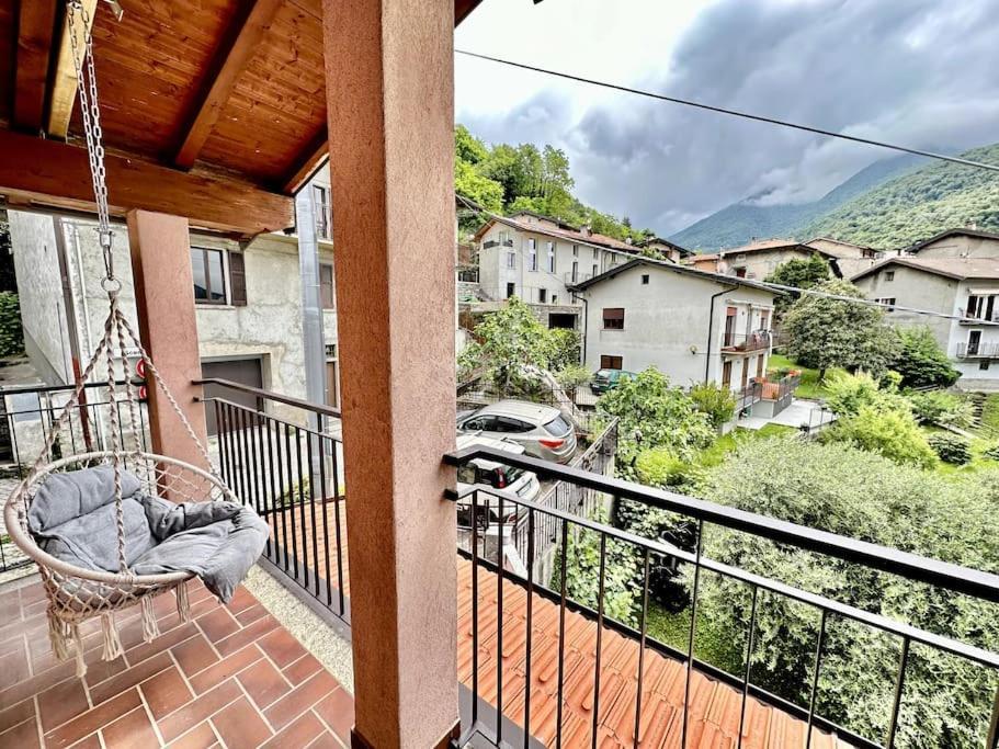 3Br Villetta Con Panoramica Sul Lago نيسّو المظهر الخارجي الصورة